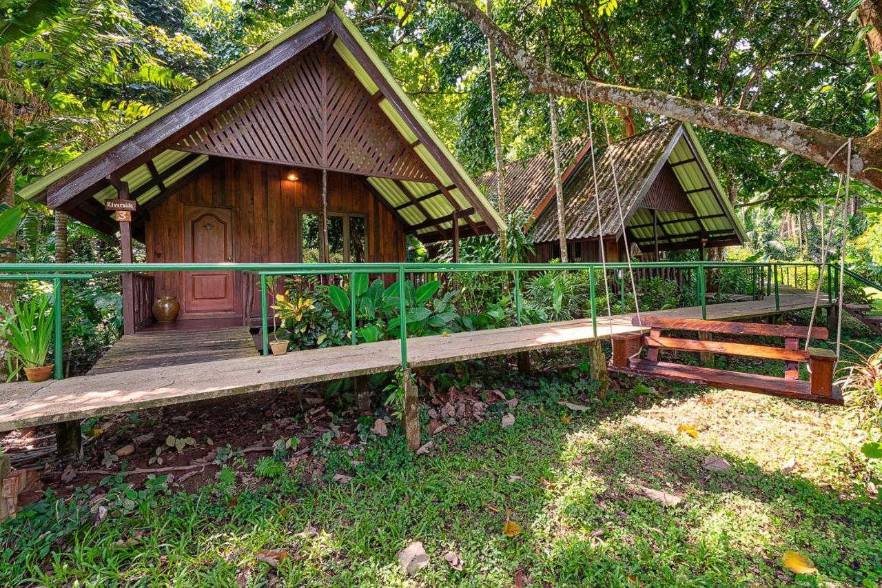 Khao Sok Riverside Cottages Khao Sok National Park Exterior photo